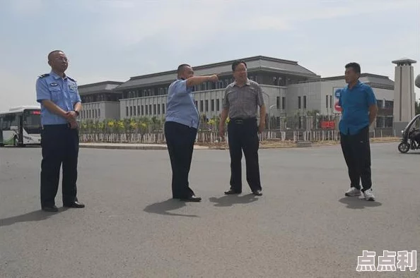 公交车上把她下面摸出水在生活中我们要尊重他人保持良好的公共秩序共同营造和谐的社会环境